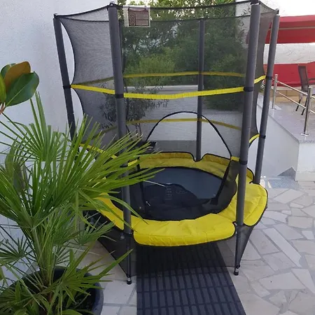 Prkic Apartment Trogir